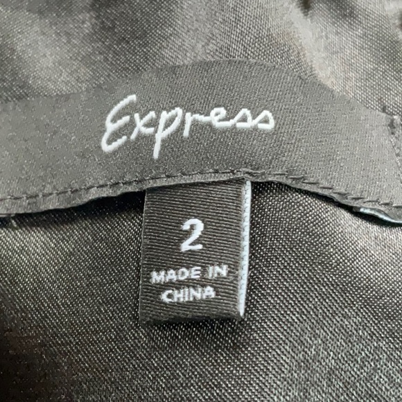 4👗👚🩳🩱👖X 20 Express strapless top with low asymmetrical - Picture 6 of 7